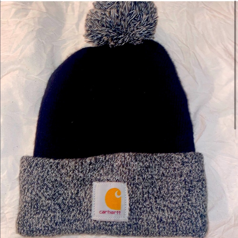 Carhartt Pom Pom beanie